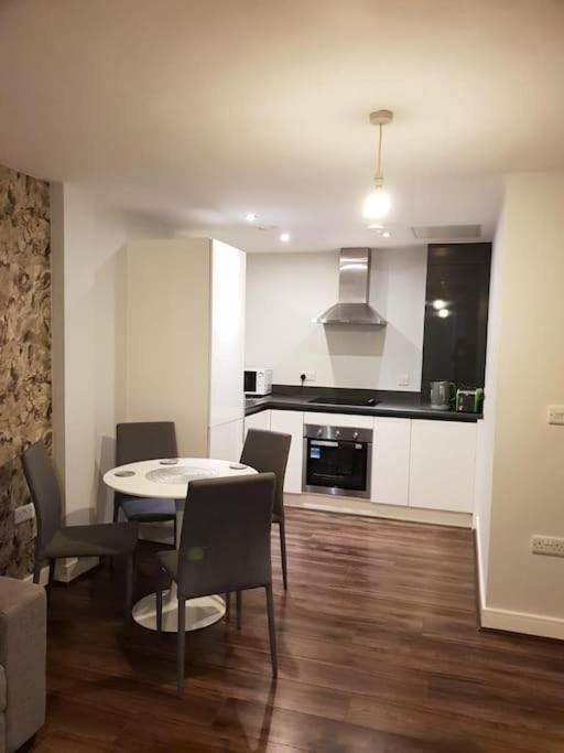 Luxury 9Ine Beautiful Bull Ring Apartment Free Parking Birmingham Dış mekan fotoğraf