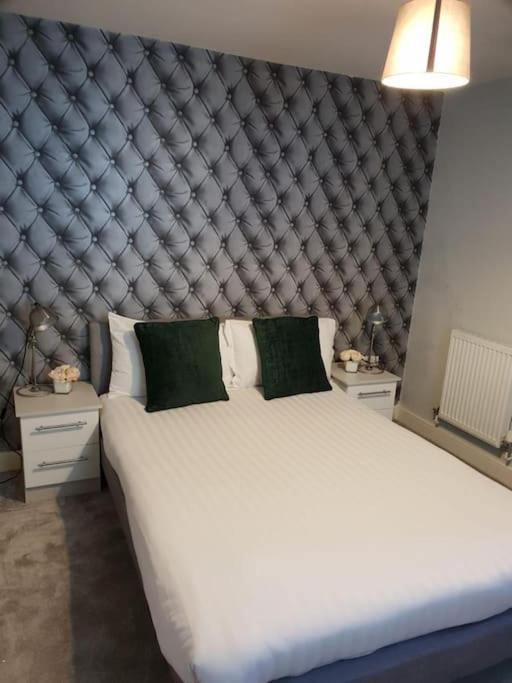 Luxury 9Ine Beautiful Bull Ring Apartment Free Parking Birmingham Dış mekan fotoğraf